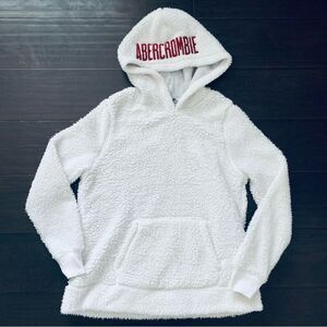 Abercrombie & Fitch White Fleece Sherpa Pullover Hoodie | Size: M